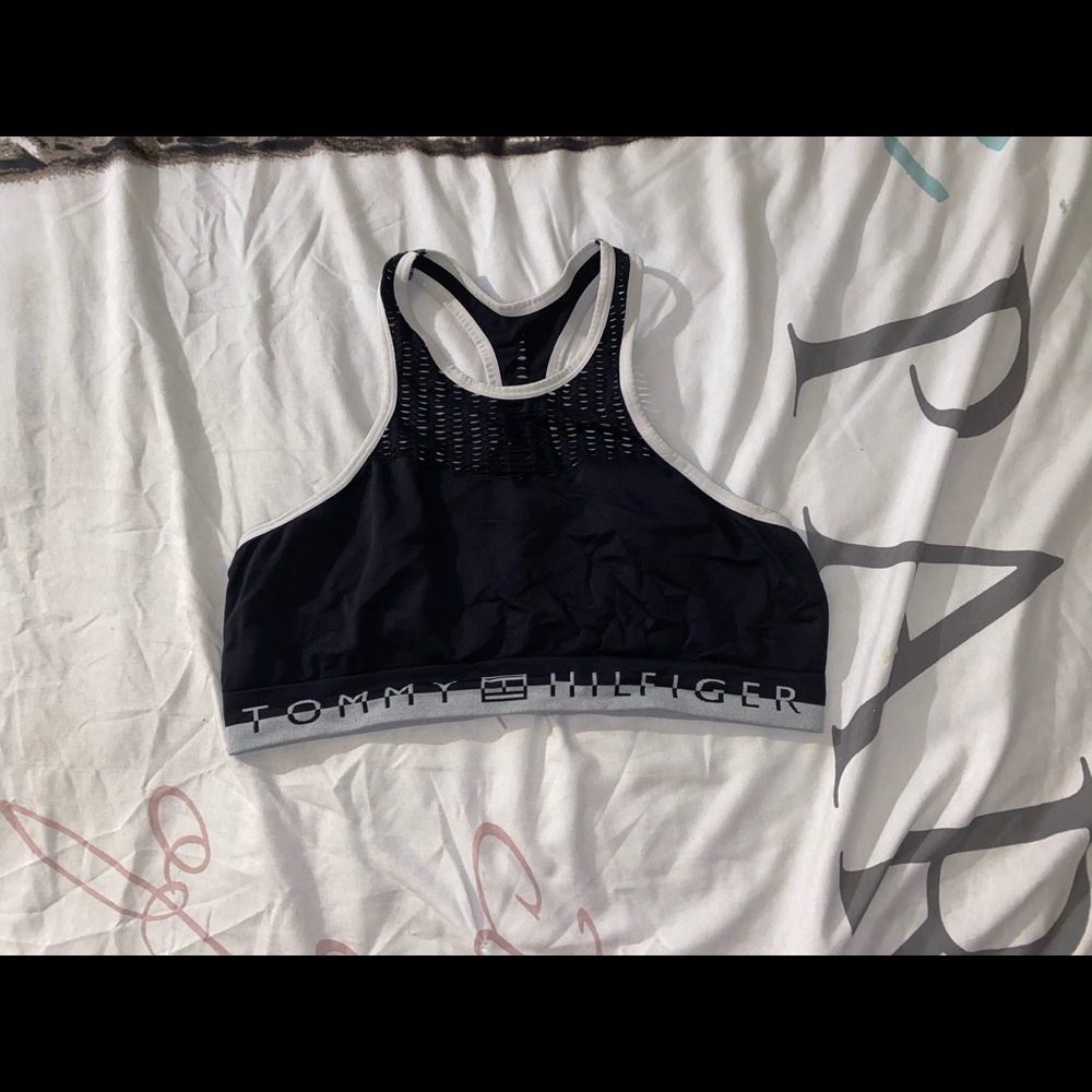 Sports bra